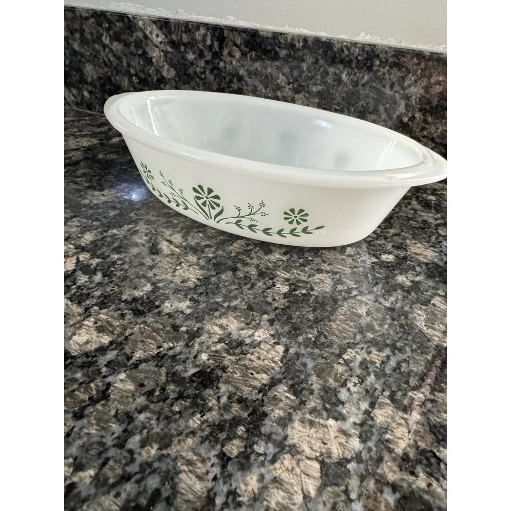 Vintage Glassbake 1 qt. Milk Glass Baking Dish with Green Flower Design‎ Country